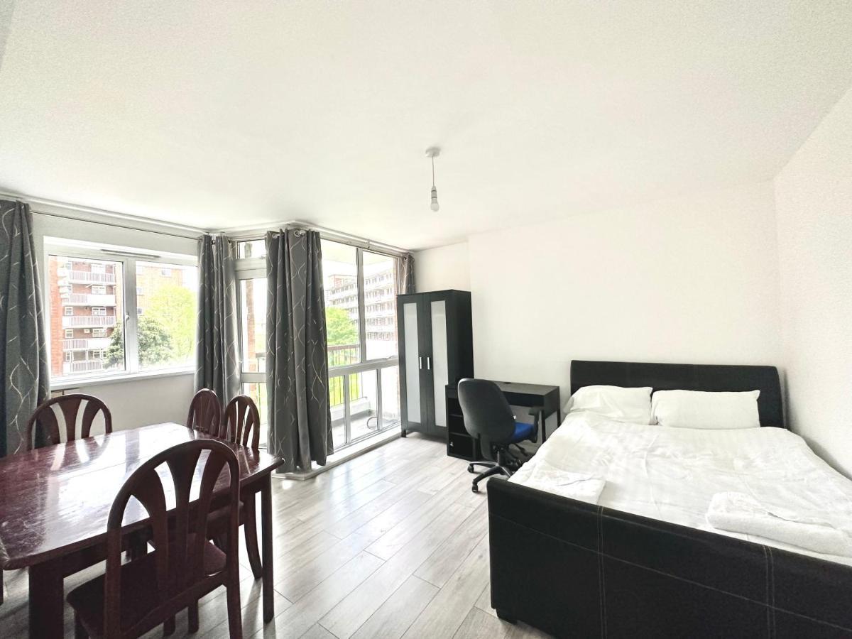 Fabulous 3 Bedroom Flat Sleeps 6 London Bagian luar foto